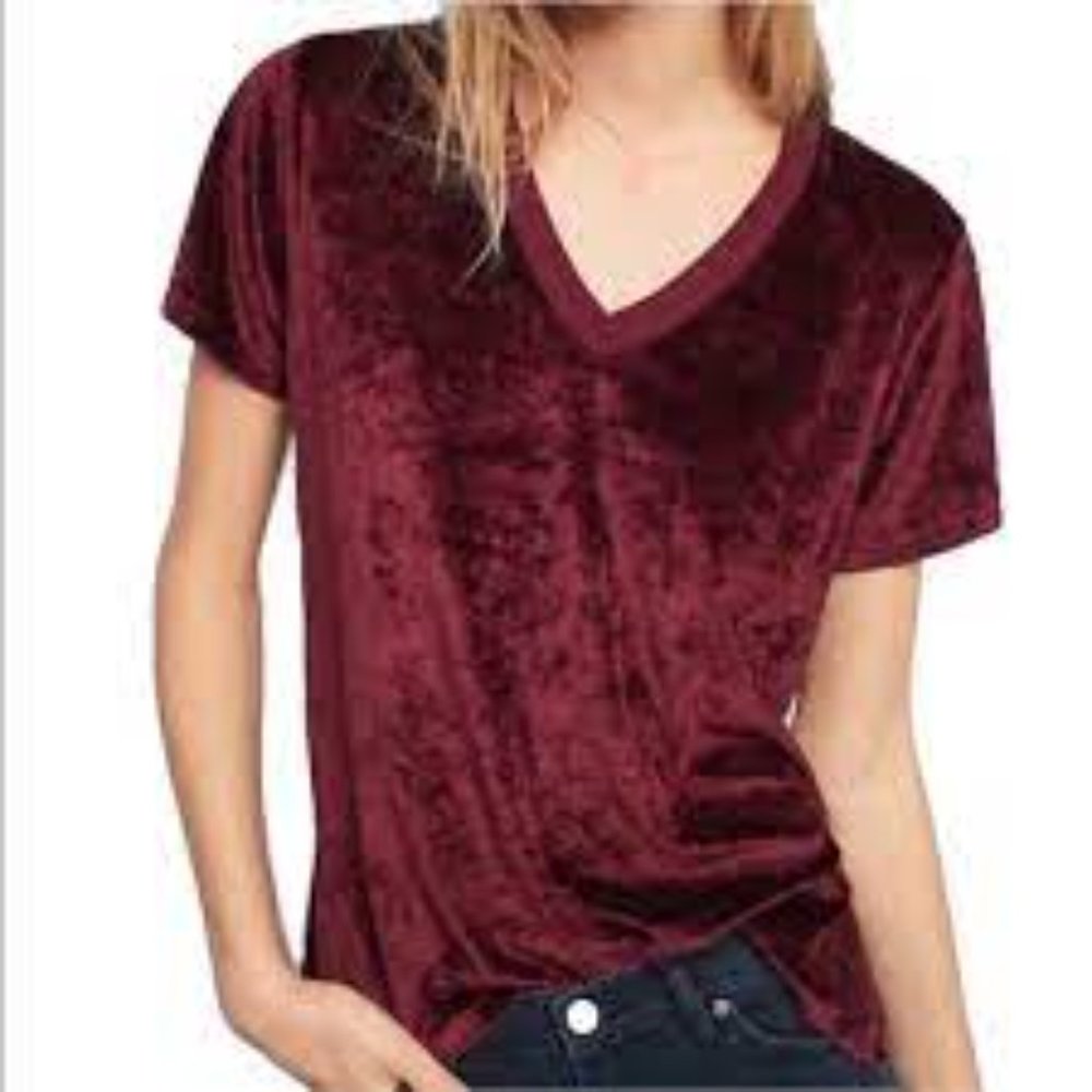 Micheal Stars Anthropologie velvet Burgundy top